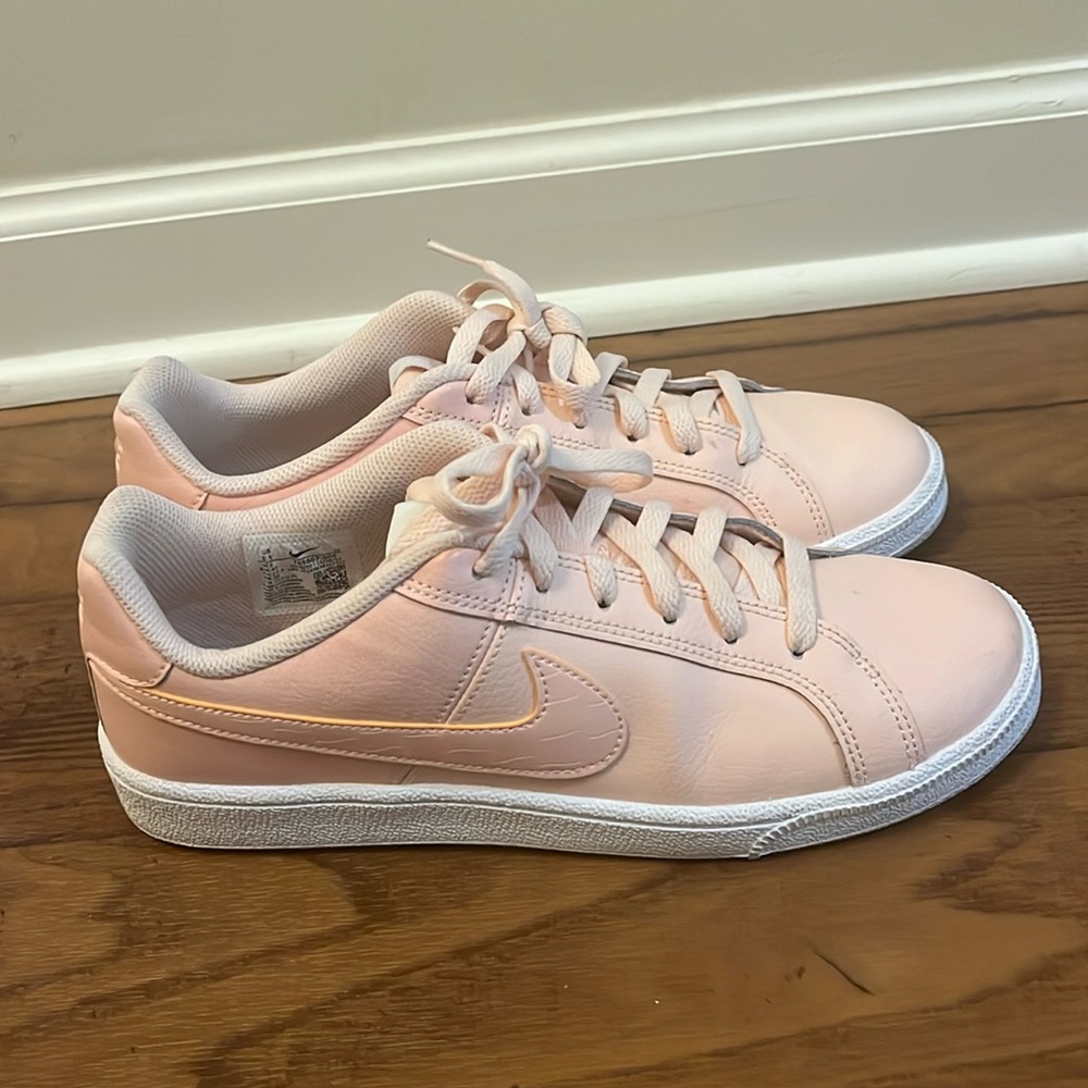 Nike Women’s Court Royale Tennis Shoes